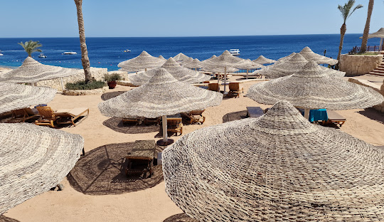 Red Sea Escapes
